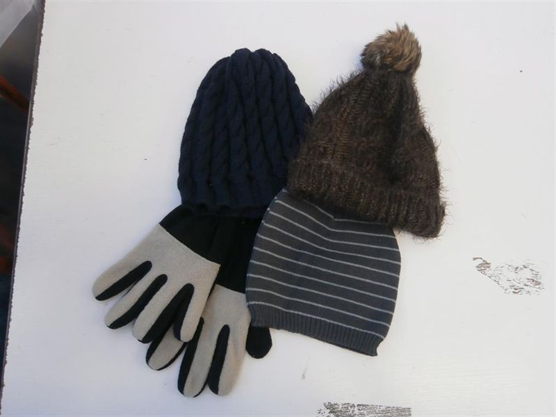Zimní second hand oblečení a zboží v AKCE